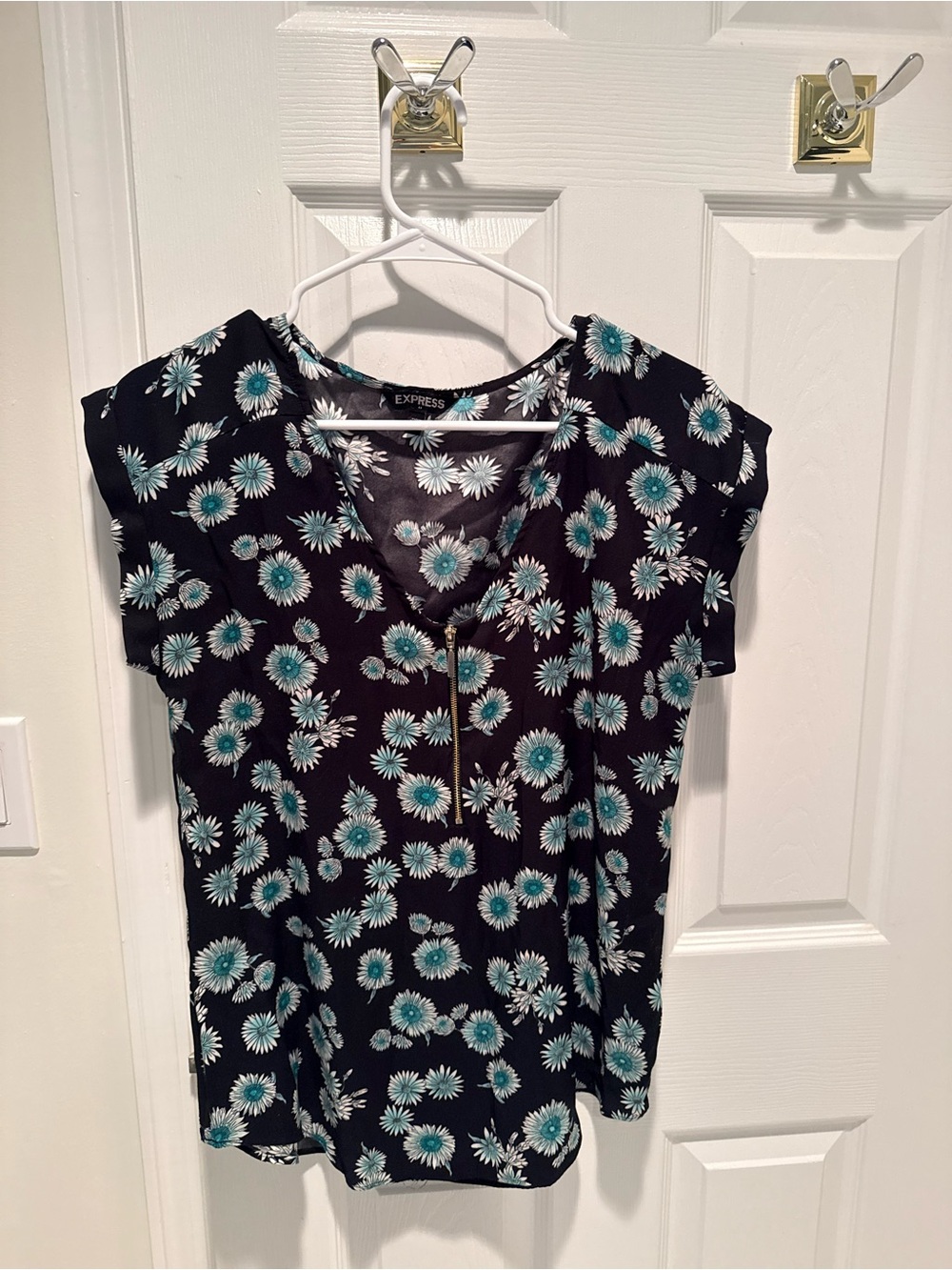 Express Black Floral Zip-Front Cap Sleeve Top - Teal & White Flowers
